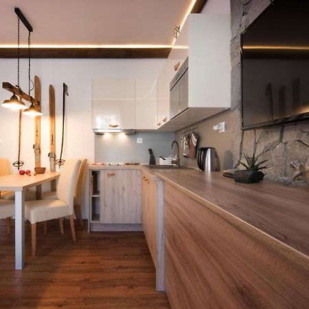 4Roses Apartments Vysoke Tatry Ngoại thất bức ảnh