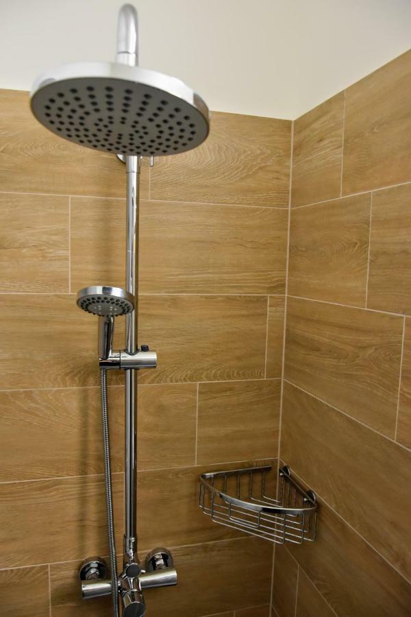 4Roses Apartments Vysoke Tatry Ngoại thất bức ảnh