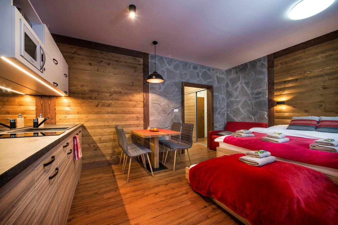4Roses Apartments Vysoke Tatry Ngoại thất bức ảnh